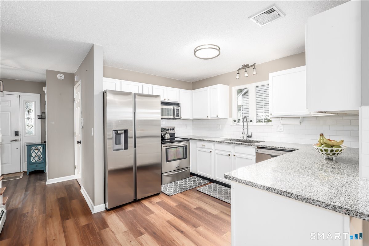 45 Fitch Meadow Lane South Windsor CT 06074