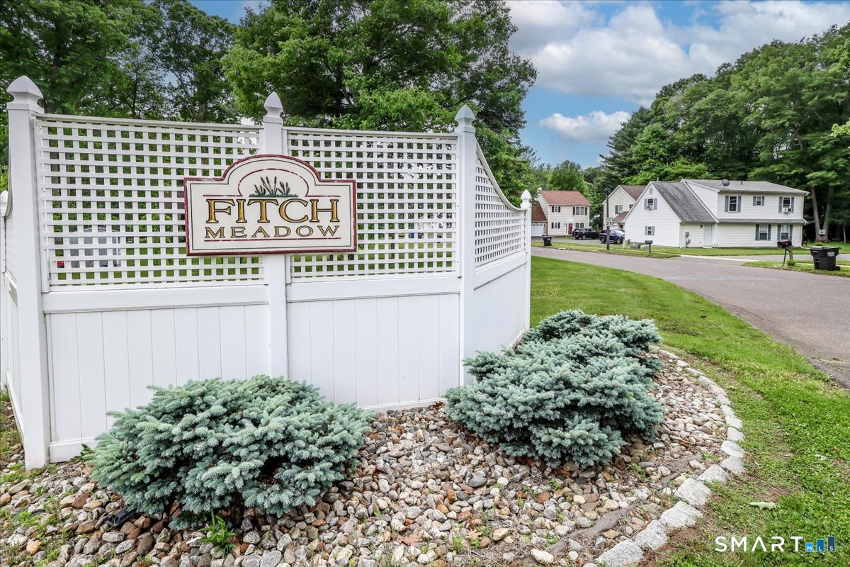 45 Fitch Meadow Lane South Windsor CT 06074