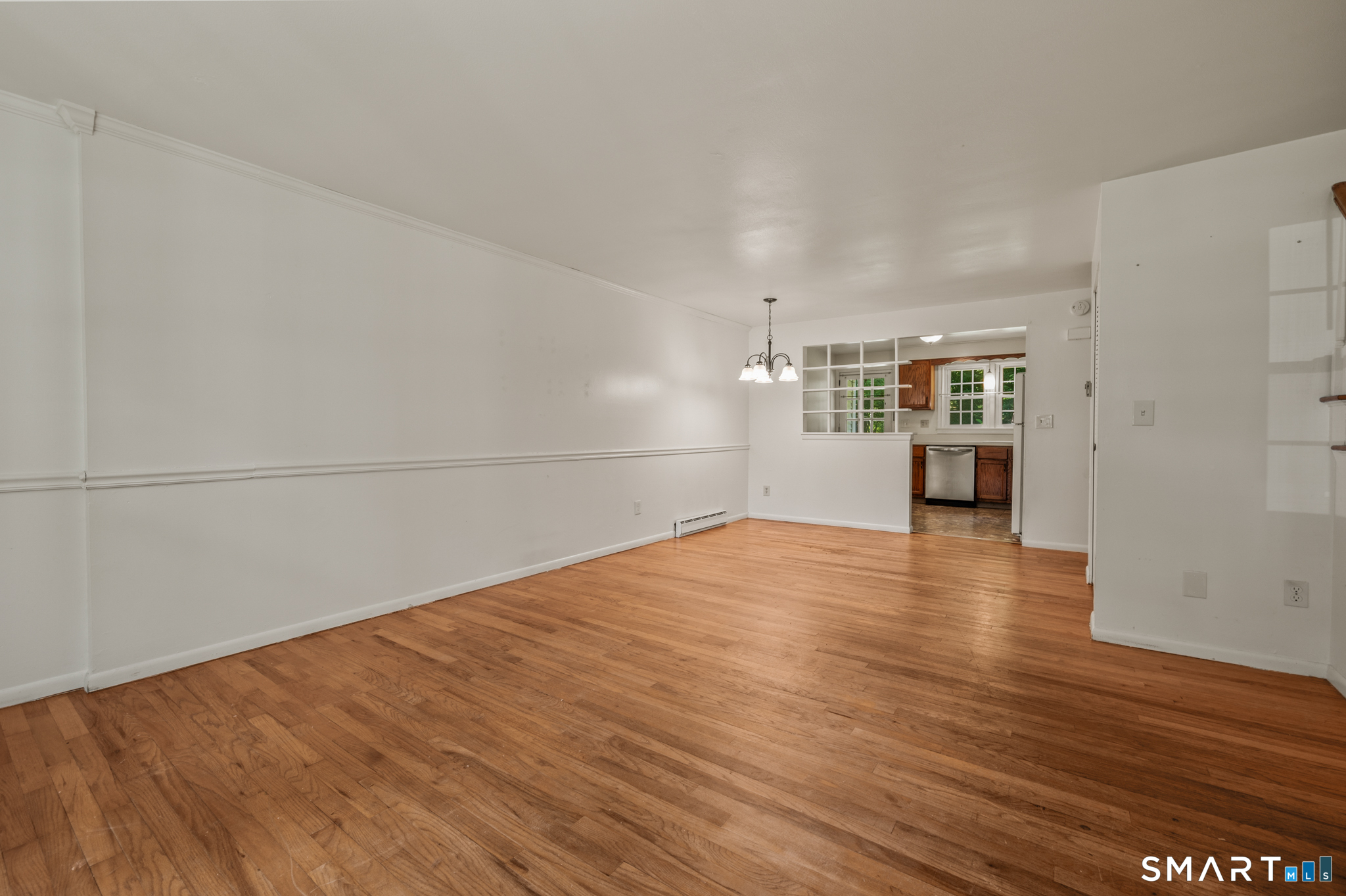 414 Robin Court Cheshire CT 06410