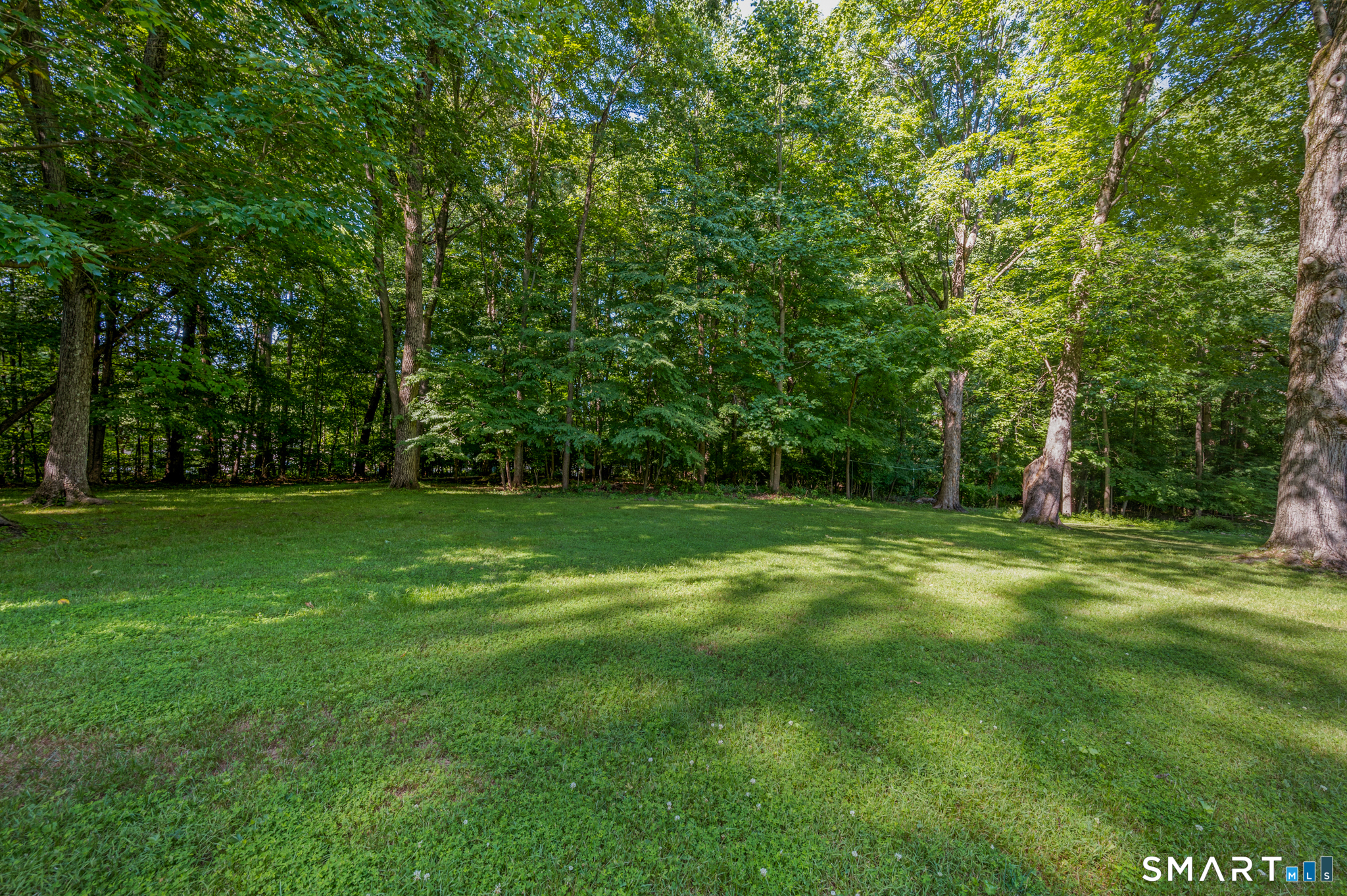 414 Robin Court Cheshire CT 06410