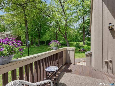 261 Agawam Drive Stratford CT 06614