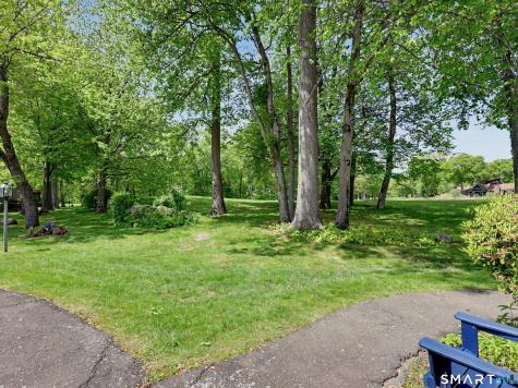 261 Agawam Drive Stratford CT 06614