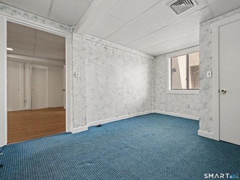 261 Agawam Drive Stratford CT 06614