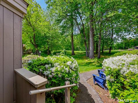 261 Agawam Drive Stratford CT 06614