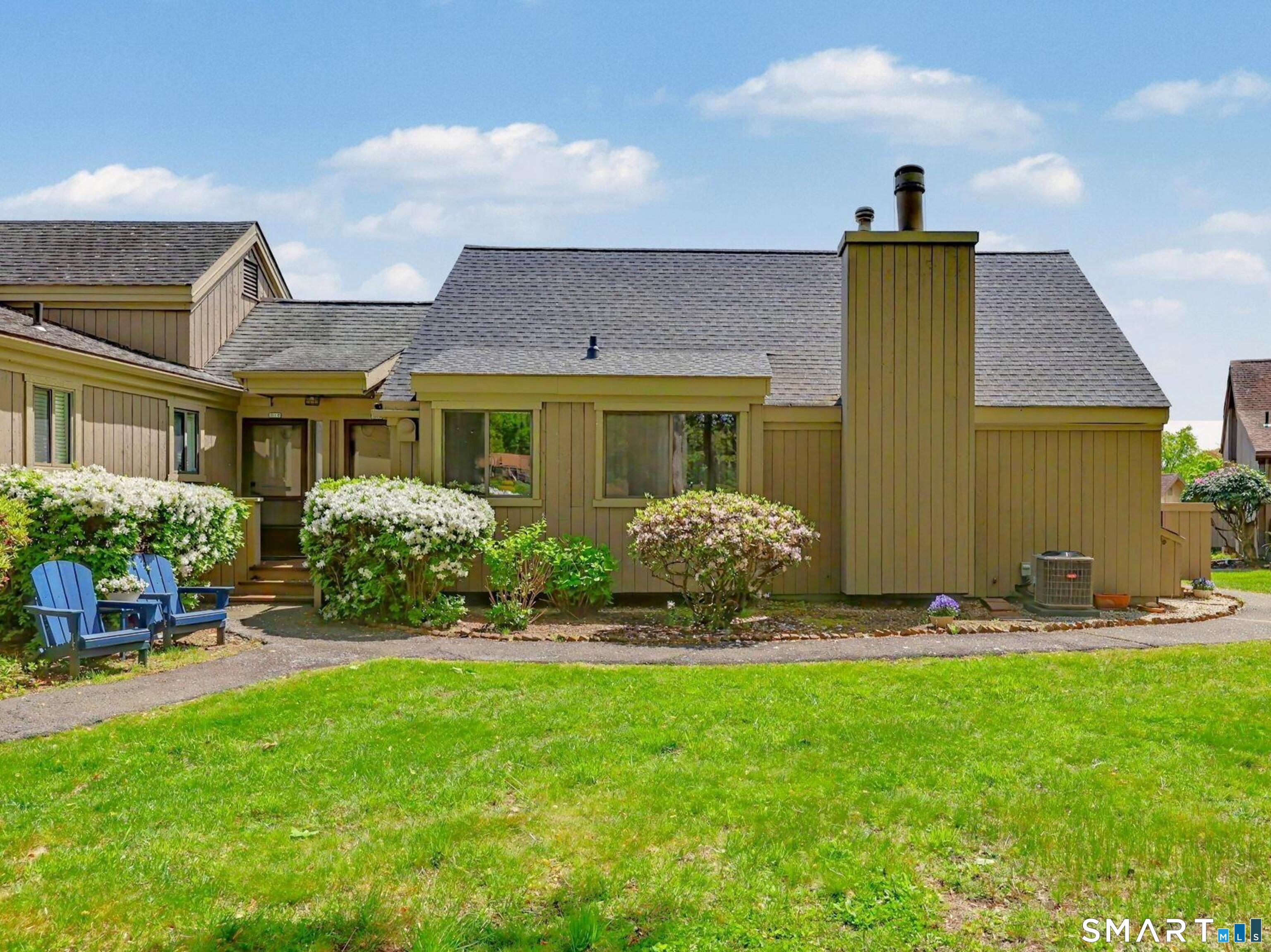 261 Agawam Drive Stratford CT 06614
