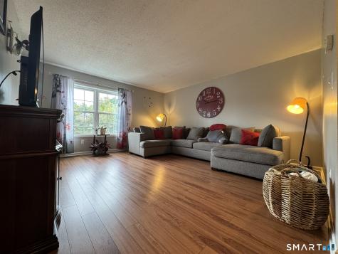 174 Woodland Street Meriden CT 06451