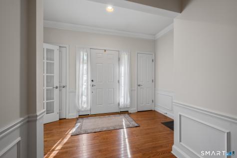 323 Sterling Drive Newington CT 06111