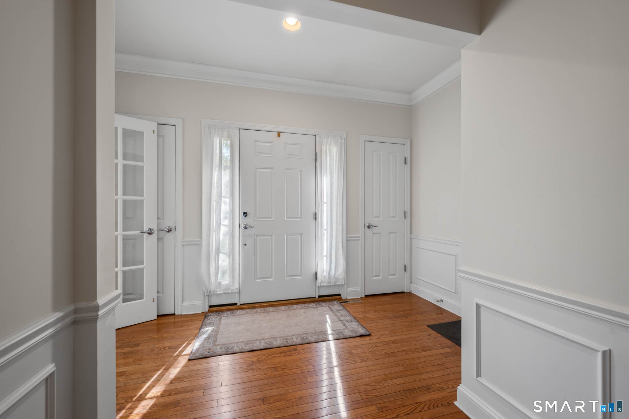 323 Sterling Drive Newington CT 06111