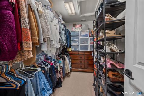 323 Sterling Drive Newington CT 06111