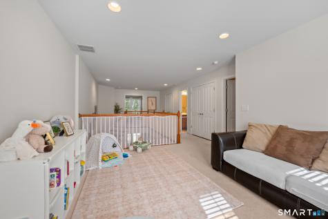 323 Sterling Drive Newington CT 06111