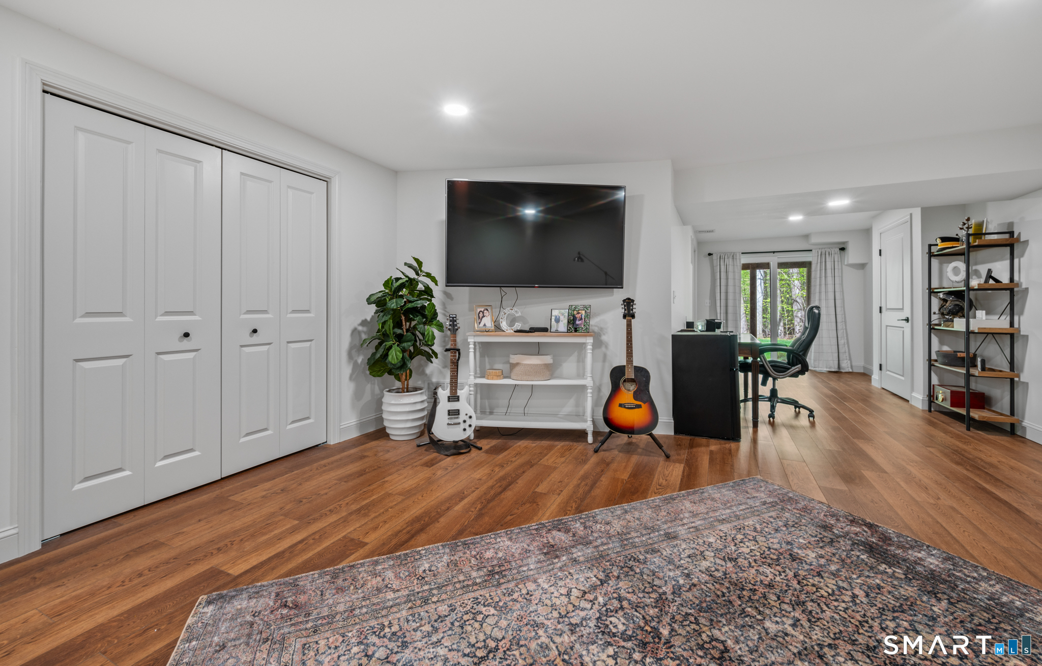 323 Sterling Drive Newington CT 06111