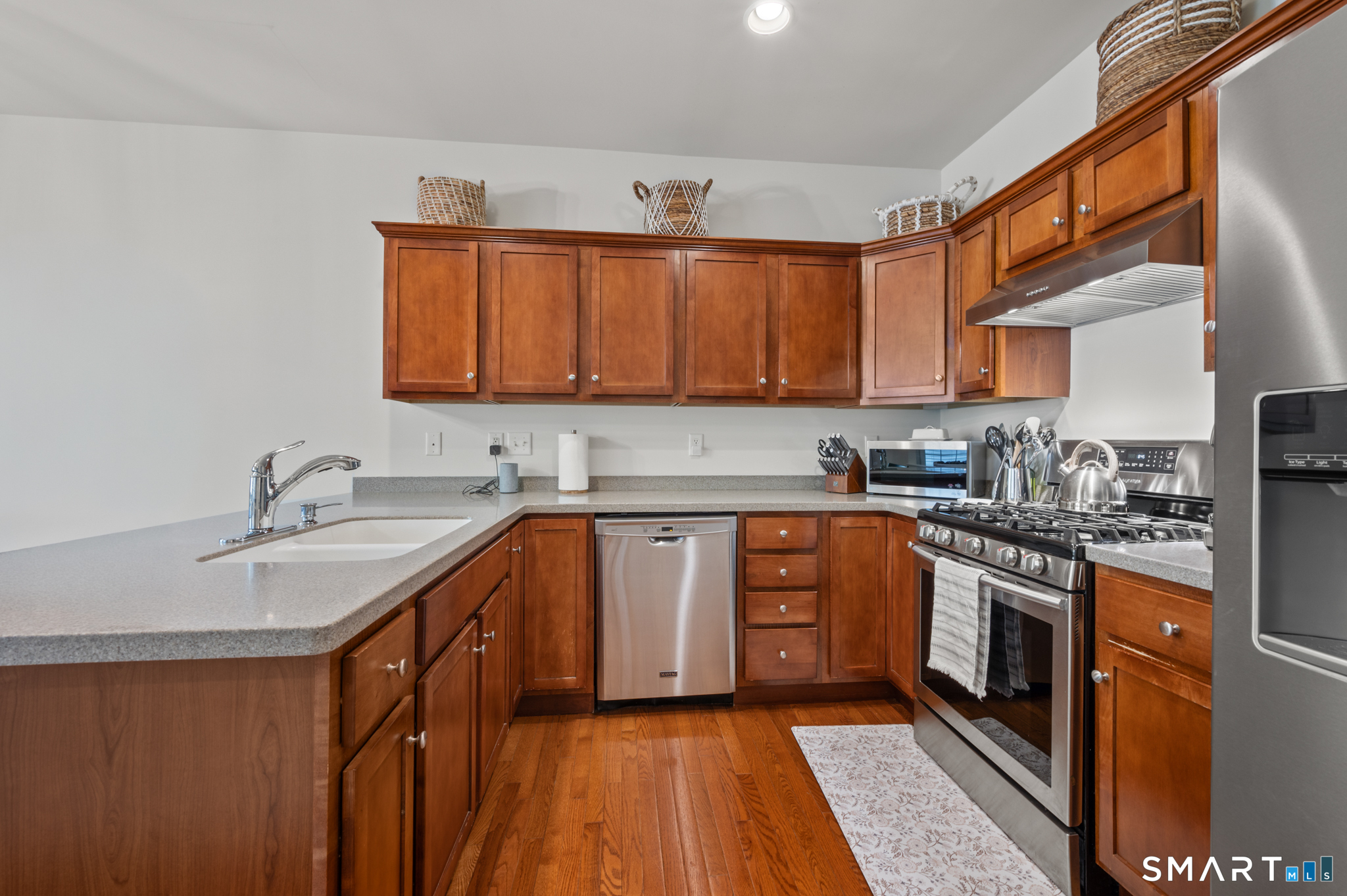 323 Sterling Drive Newington CT 06111