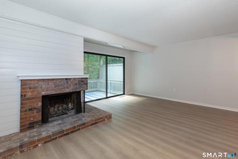 47 Woods Way Woodbury CT 06798