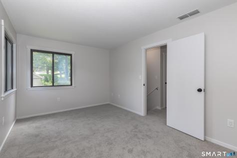 47 Woods Way Woodbury CT 06798