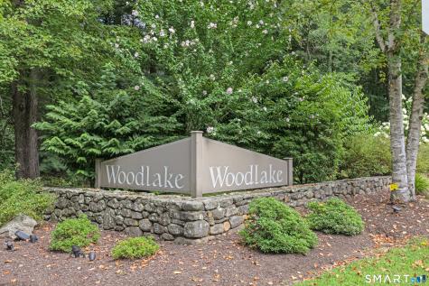 47 Woods Way Woodbury CT 06798