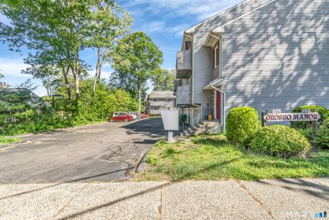 520 Vincellette Street Bridgeport CT 06606
