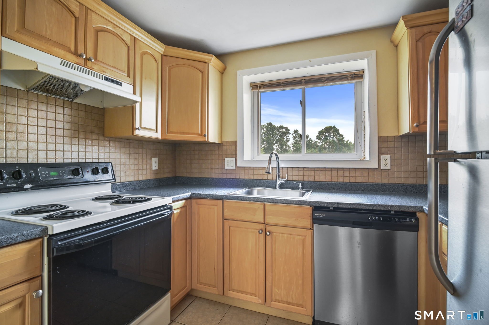 6 Carillon Drive Rocky Hill CT 06067