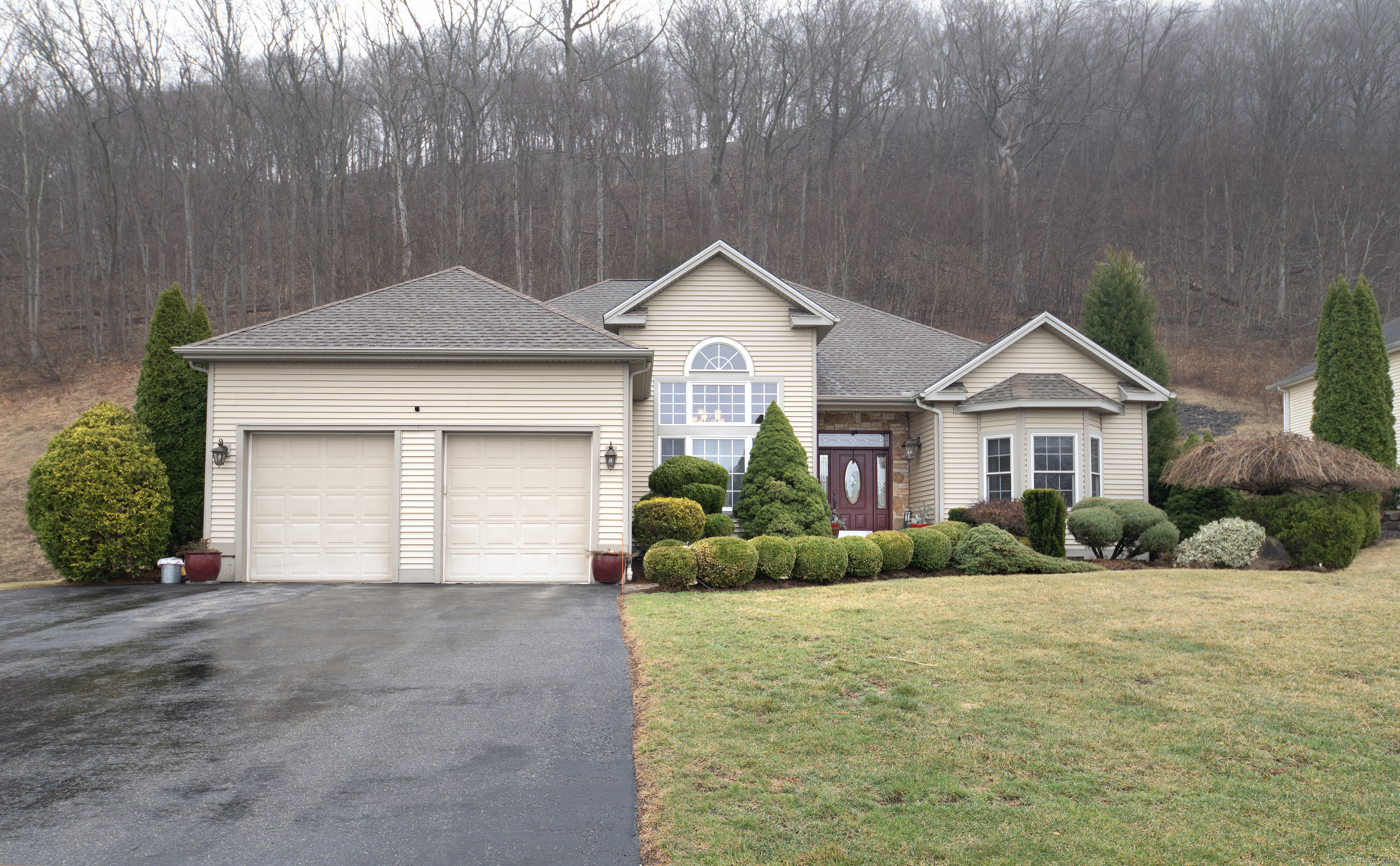 121 Sea Green Drive Berlin CT 06037