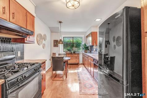 93 Seminole Lane Stratford CT 06614
