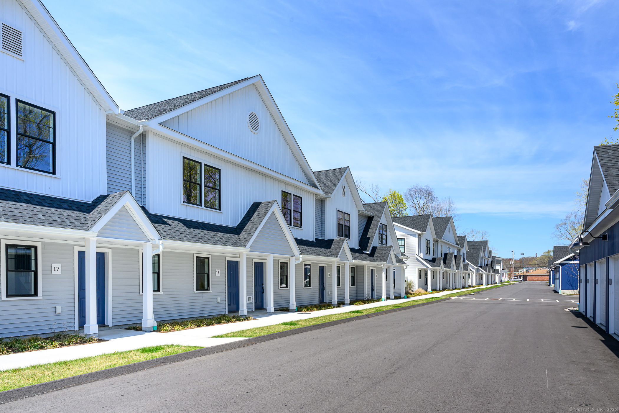 138 Boston Post Road East Lyme CT 06333