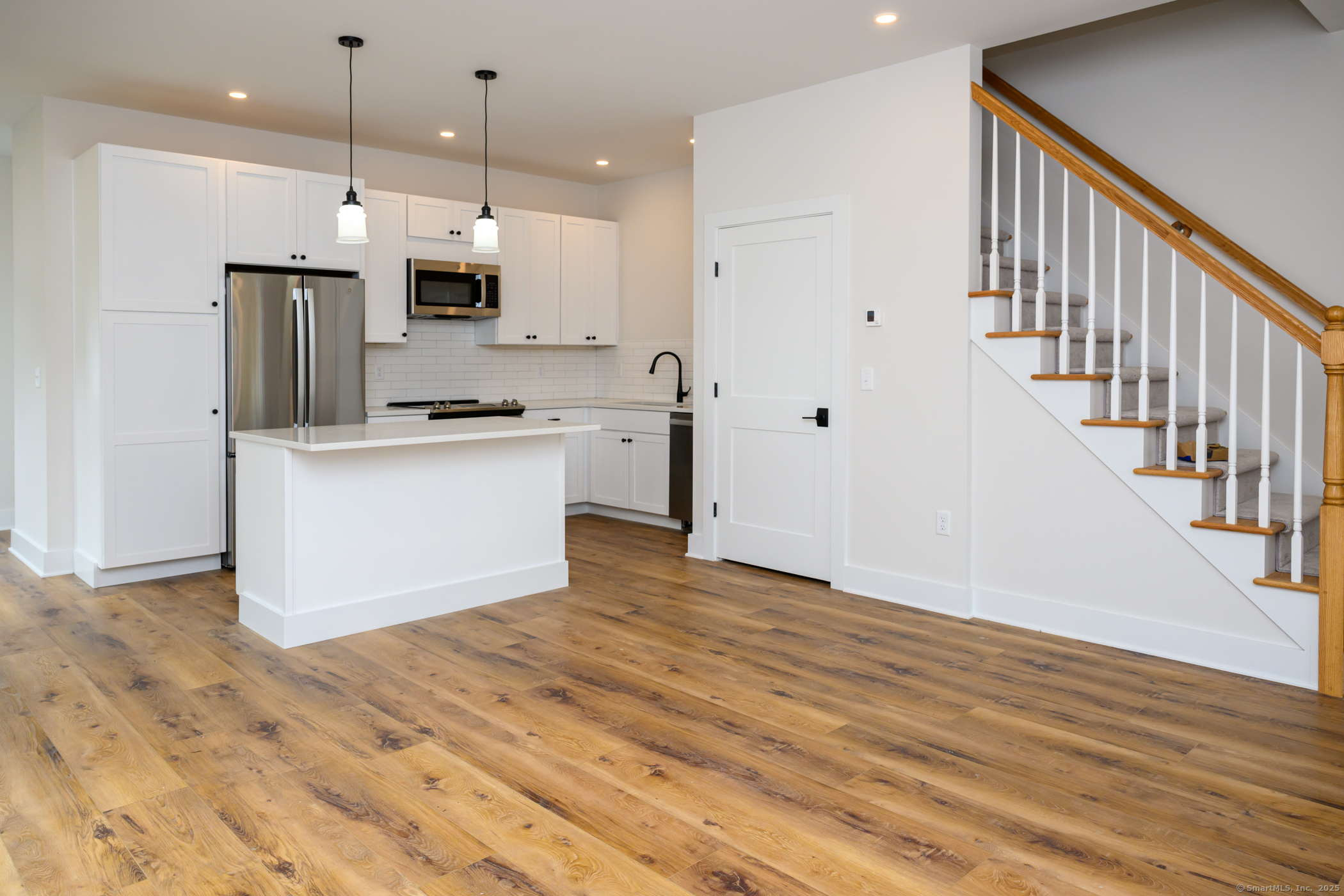 138 Boston Post Road East Lyme CT 06333