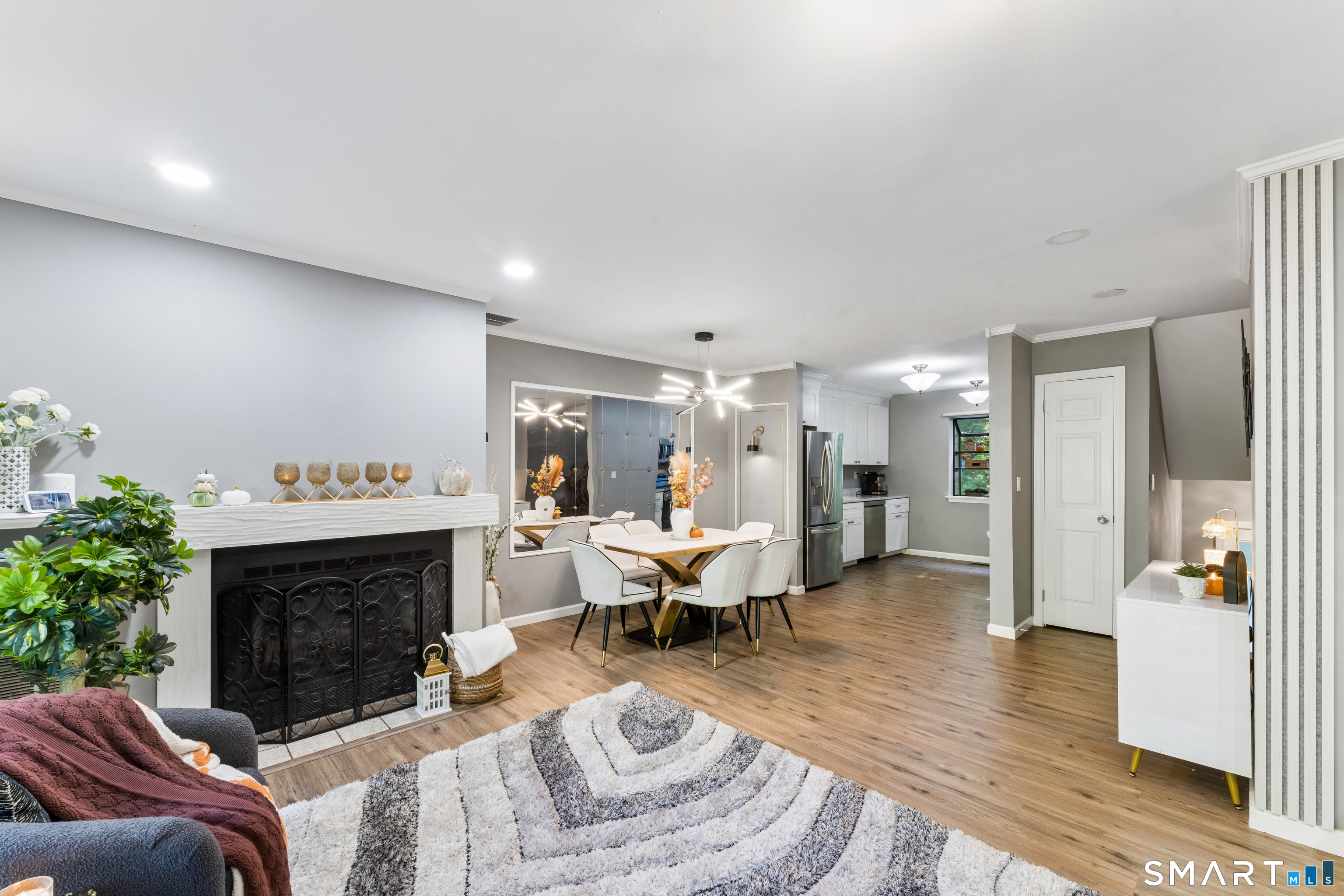 264 Conestoga Way Glastonbury CT 06033