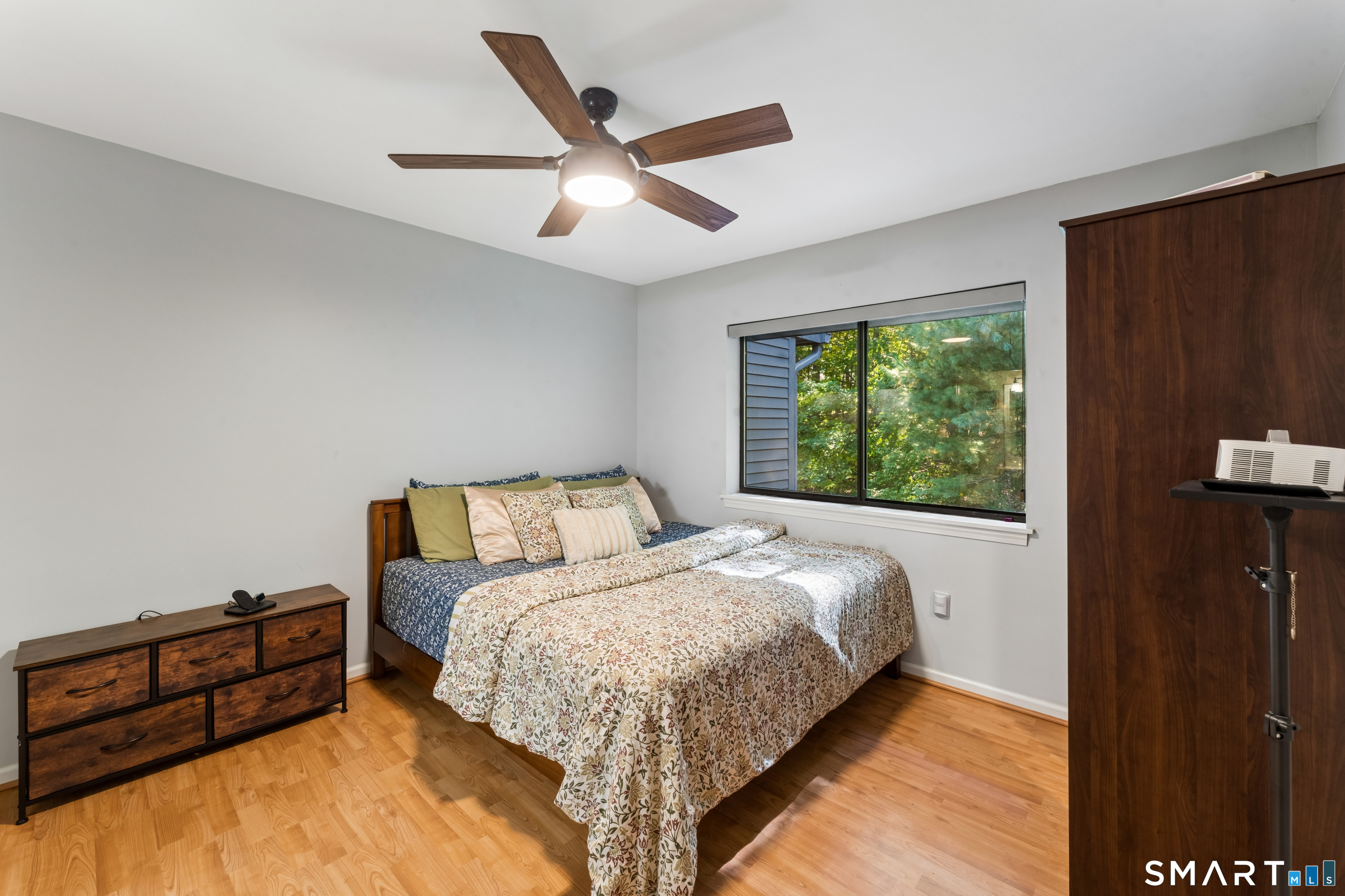264 Conestoga Way Glastonbury CT 06033