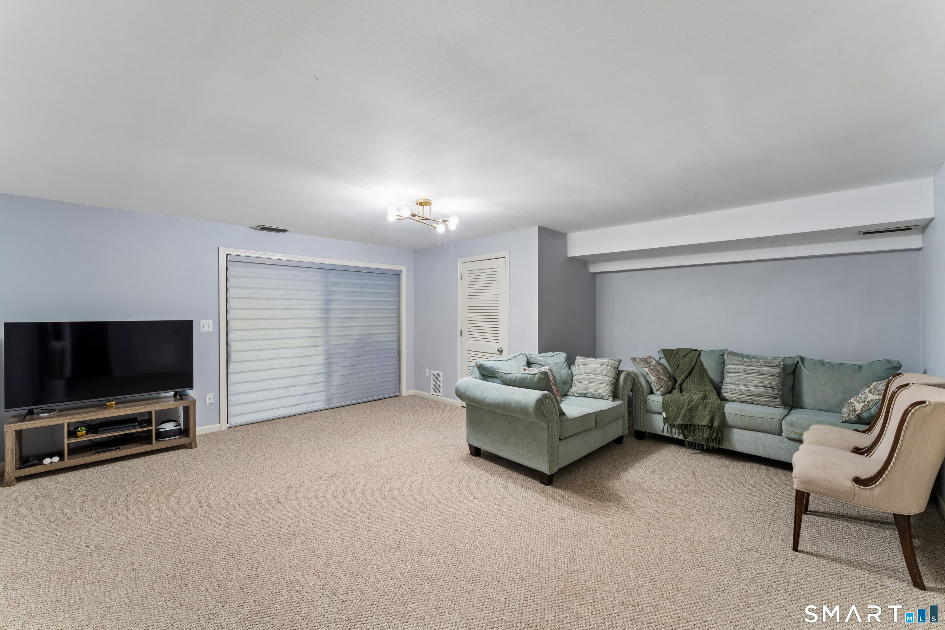 264 Conestoga Way Glastonbury CT 06033