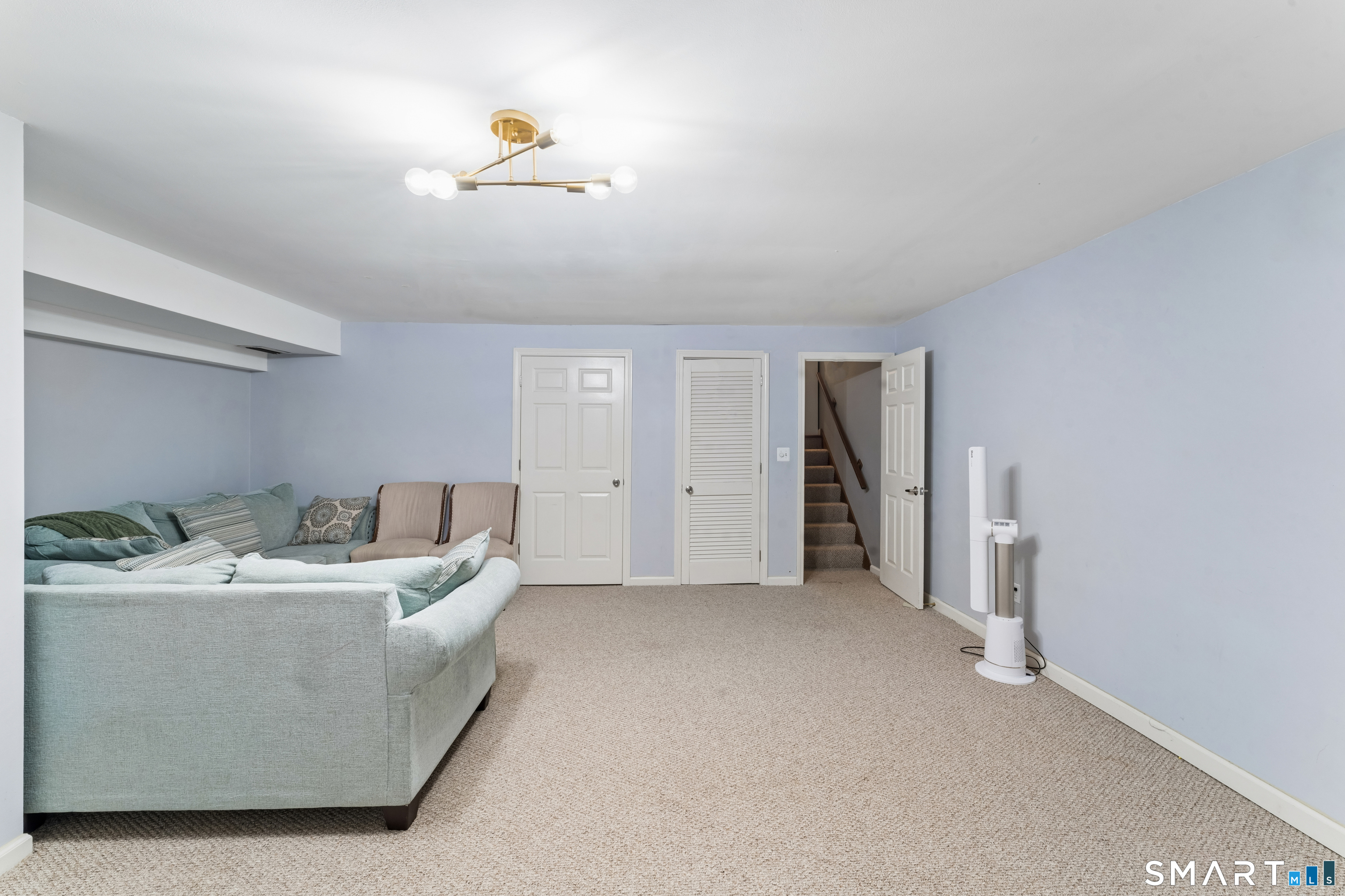 264 Conestoga Way Glastonbury CT 06033