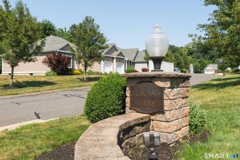 26 Tuscany Hills Drive Middletown CT 06457
