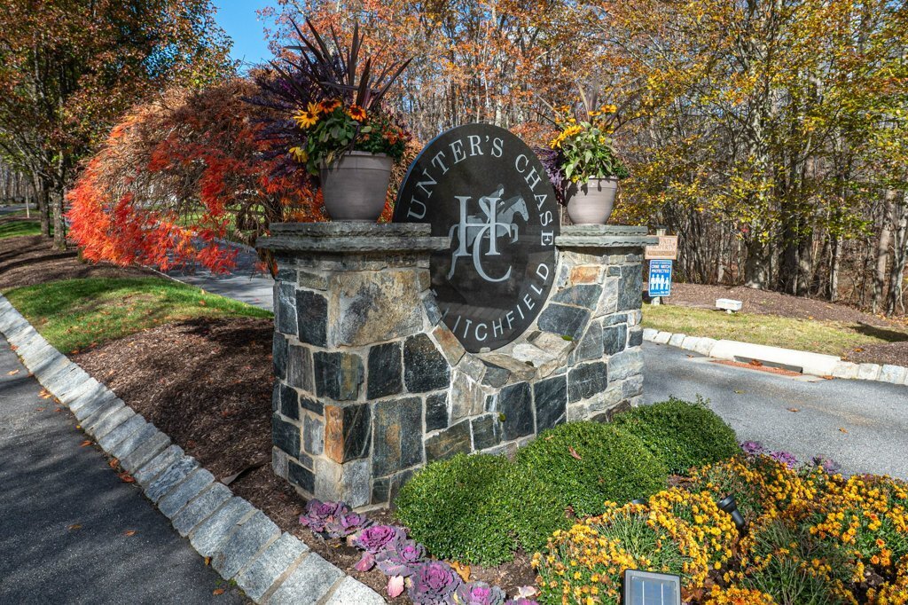 258 Hunter Drive Litchfield CT 06759