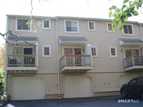 161 Cynthia Lane Middletown CT 06457