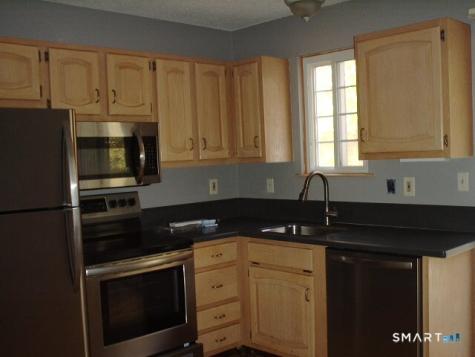 161 Cynthia Lane Middletown CT 06457