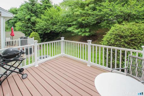 6 Lawrence Avenue Danbury CT 06810