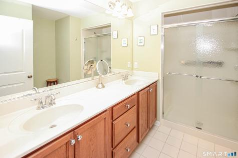6 Lawrence Avenue Danbury CT 06810