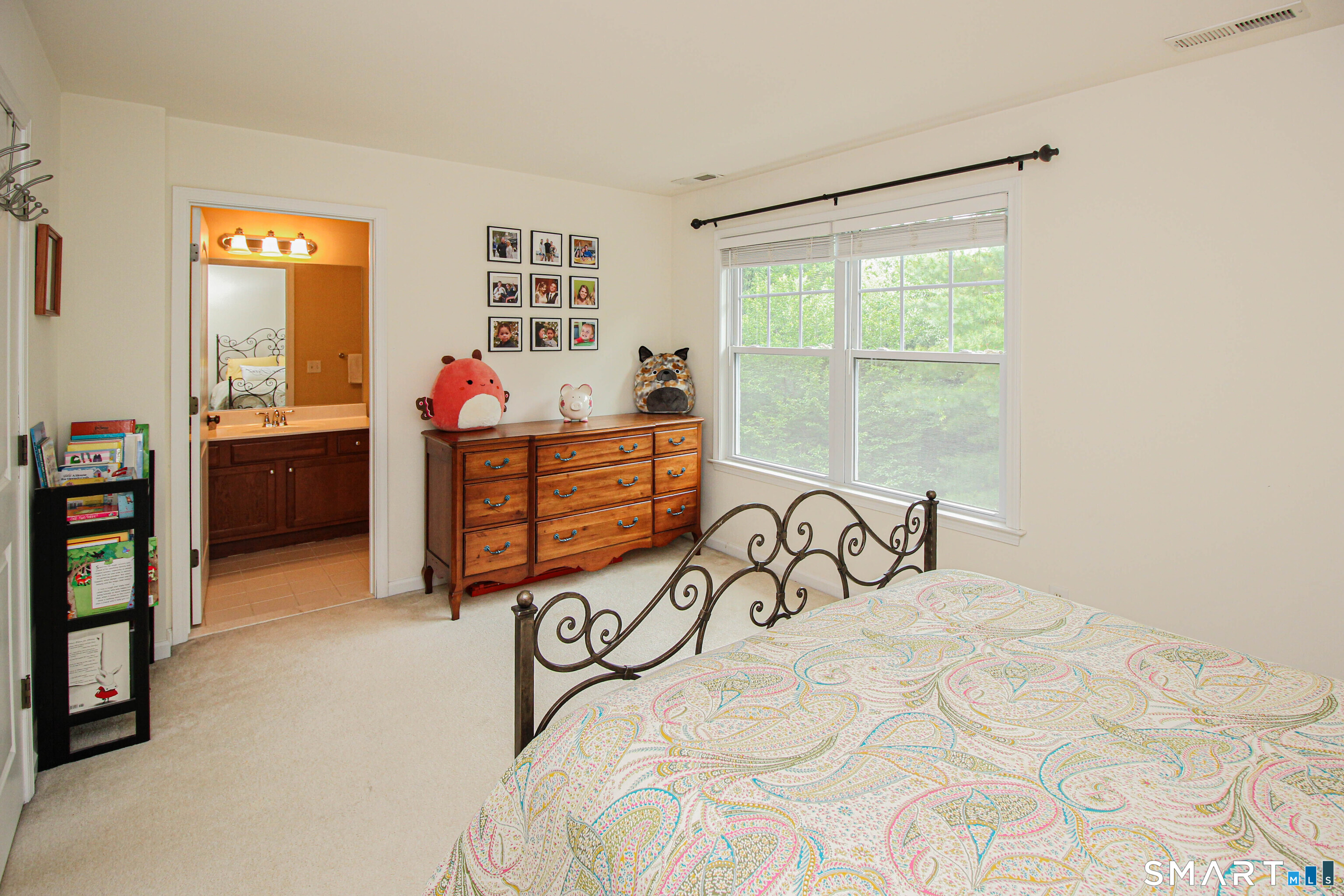 6 Lawrence Avenue Danbury CT 06810