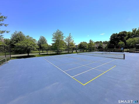 6 Lawrence Avenue Danbury CT 06810