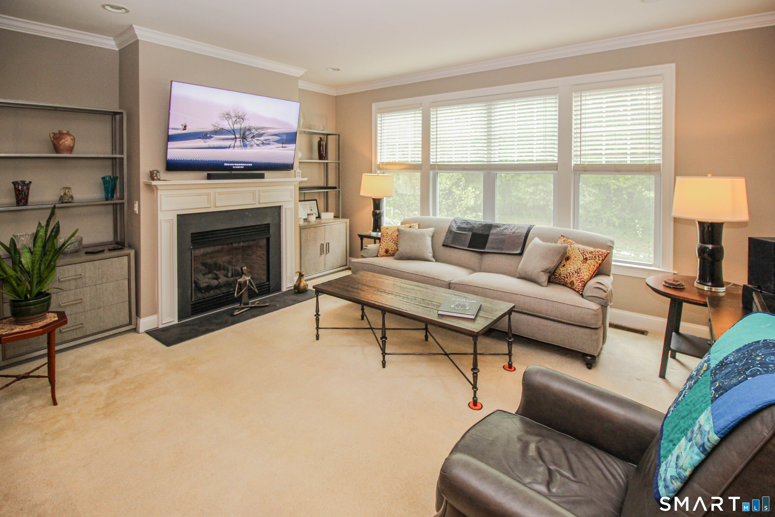 6 Lawrence Avenue Danbury CT 06810