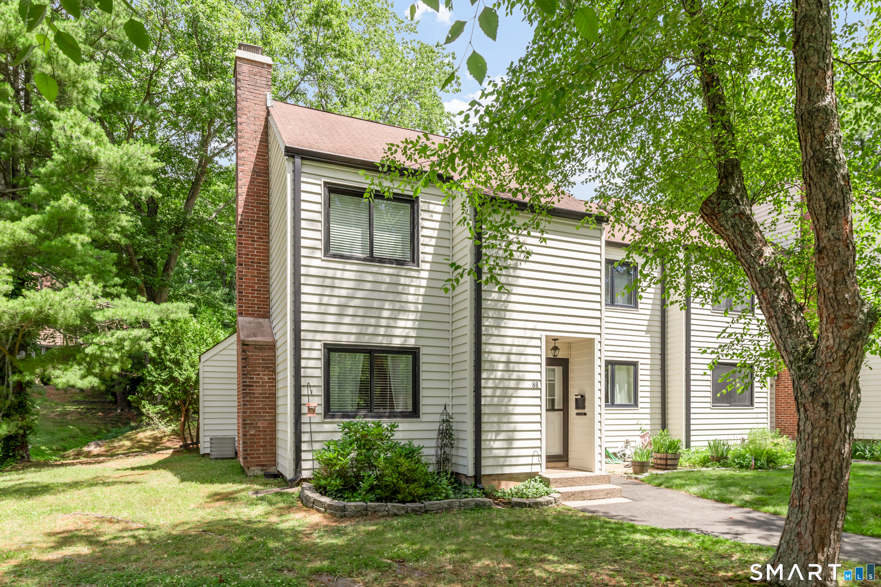 86 Hampton Park Branford CT 06405
