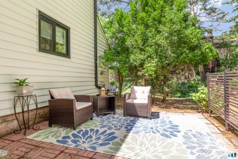 86 Hampton Park Branford CT 06405