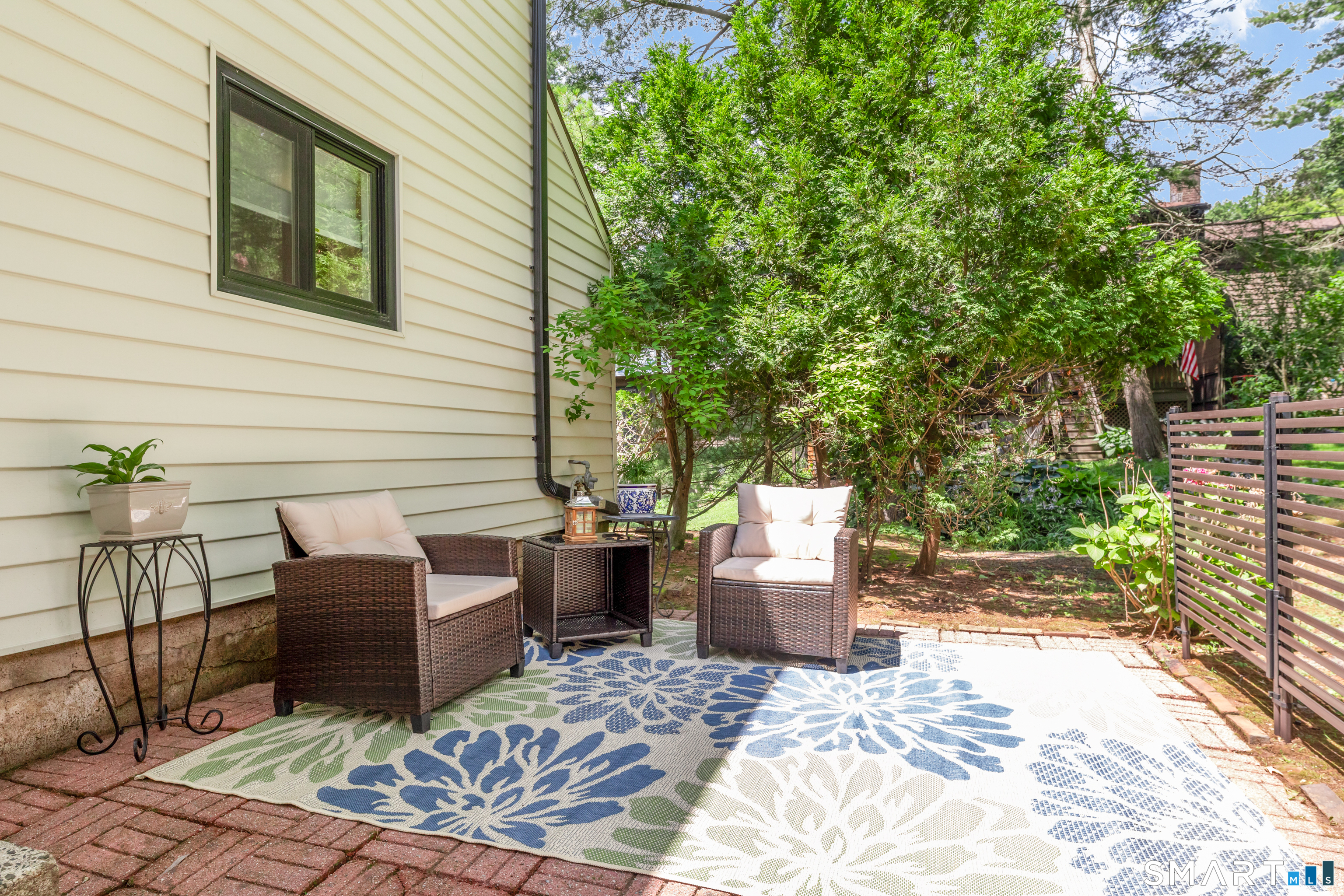 86 Hampton Park Branford CT 06405