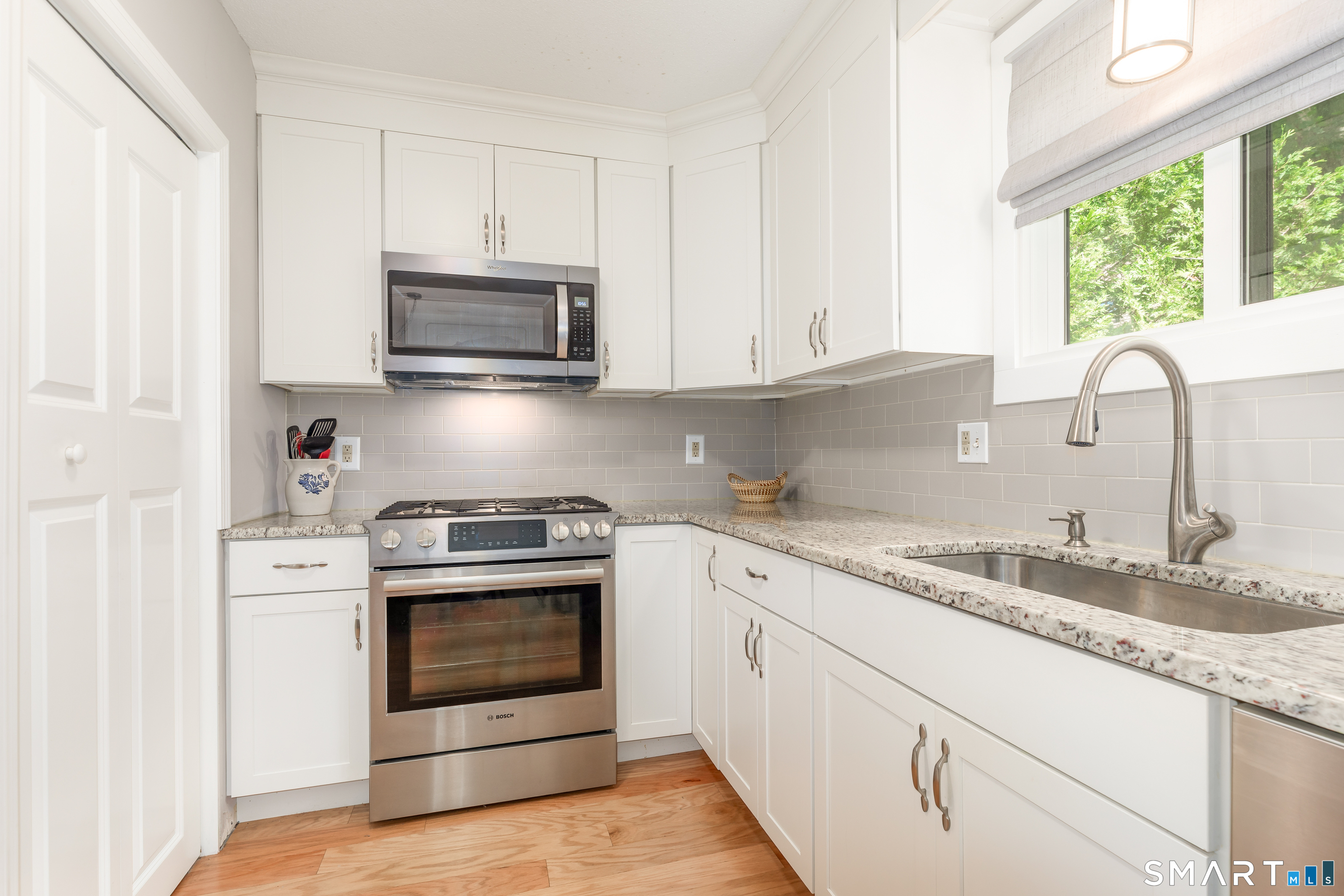 86 Hampton Park Branford CT 06405