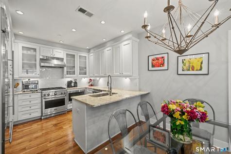 77 Havemeyer Lane Stamford CT 06902