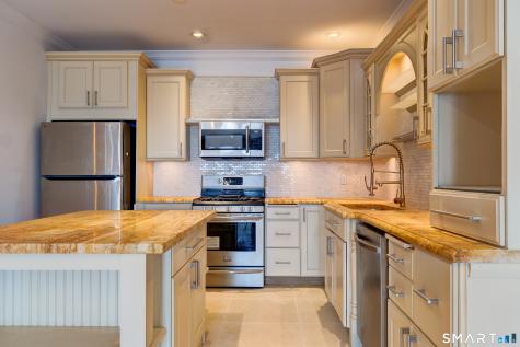 343 Beach Street West Haven CT 06516