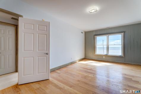 343 Beach Street West Haven CT 06516
