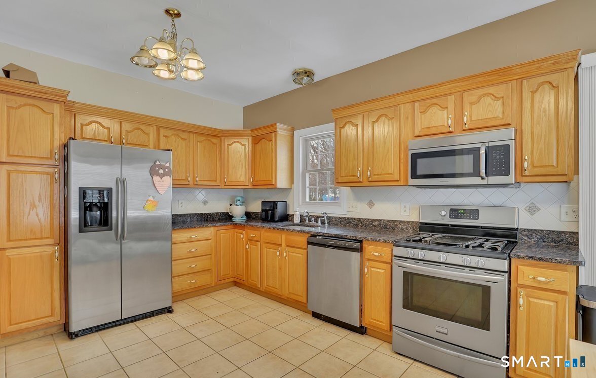 82 Summer Street Southington CT 06489
