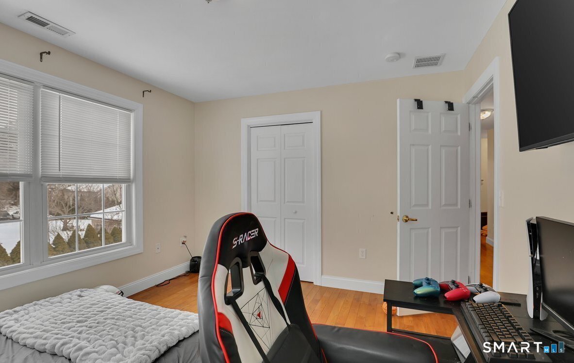 82 Summer Street Southington CT 06489