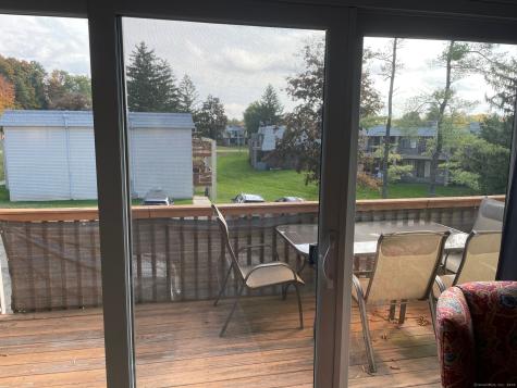 22 Linda Court Cromwell CT 06416