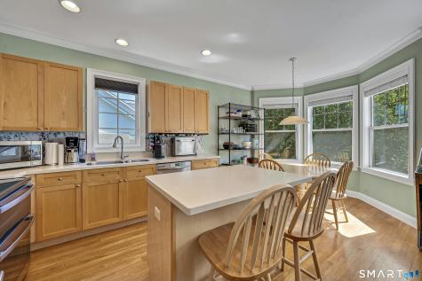 21 Woodcrest Lane Danbury CT 06810