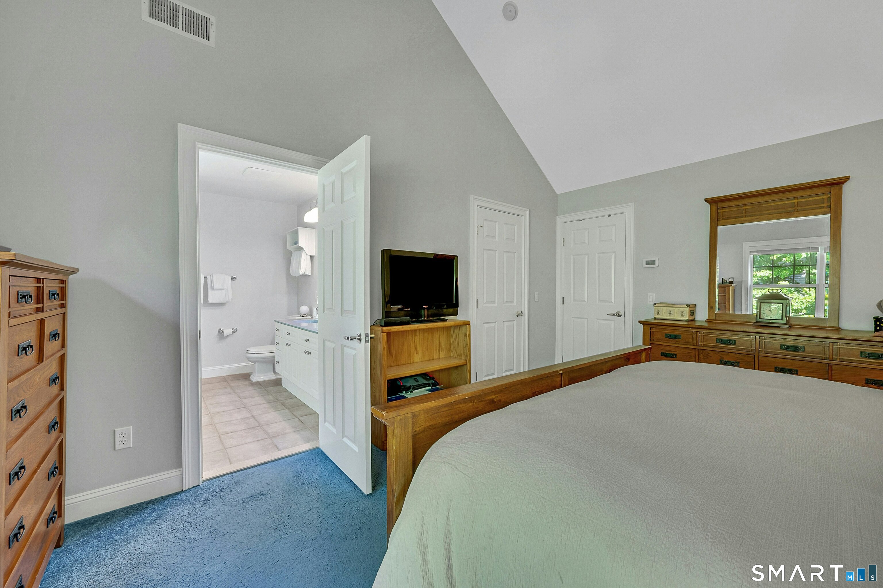 21 Woodcrest Lane Danbury CT 06810